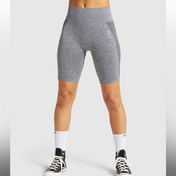 GYMSHARK FLEX CYCLING SHORTS - NEW CHARCOAL MARL/RUBY PINK - EXTRA SMALL. - Picture 3 of 10